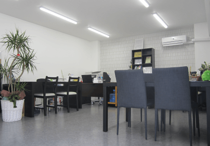 写真（オフィス内）